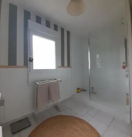 Maison Cosy A Hébergement de vacances Ouistreham